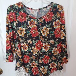 C'est La Vie  Size Medium Petite Orange Flowered Tunic.